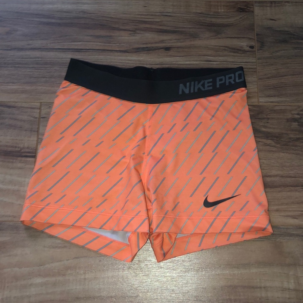 Nike pro spandex